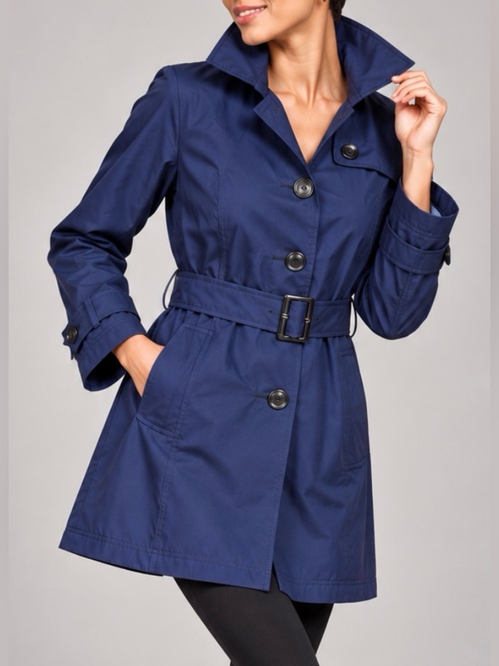 L.L.Bean Classic Navy Trench Coat w Belt & Dark Contrasting Buttons & Buckle (L)